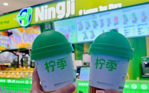 对话柠季CMO谭力：在营销内卷的茶饮行业，品牌如何靠“小众IP”杀出重围？