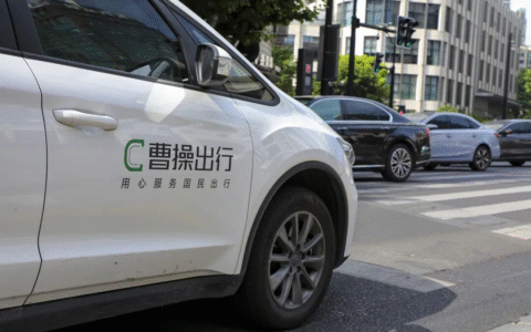 曹操出行，难逃双面“工具人”宿命