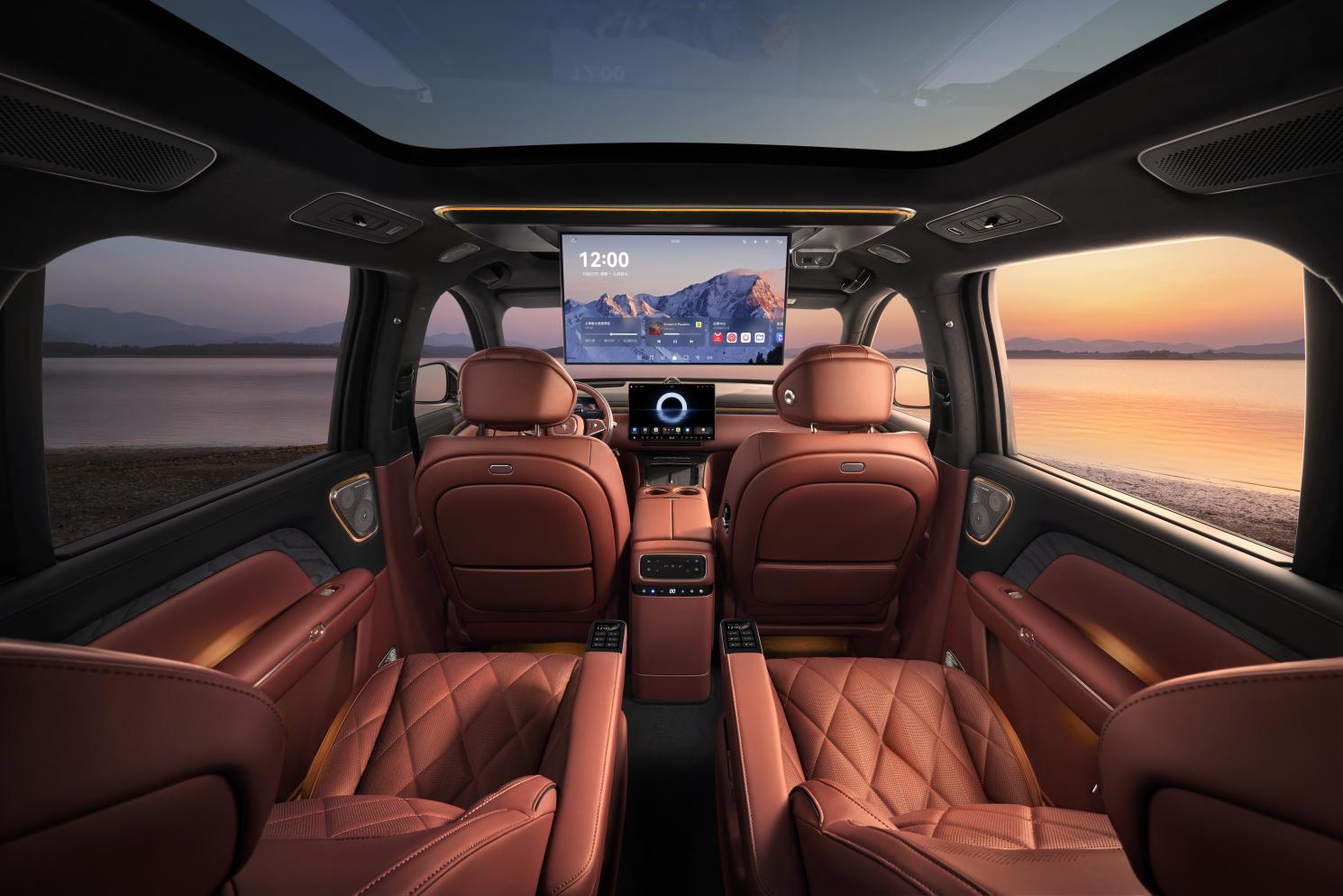 从20万辆到30万辆，刷新“国家队”速度，岚图仅用了7个月