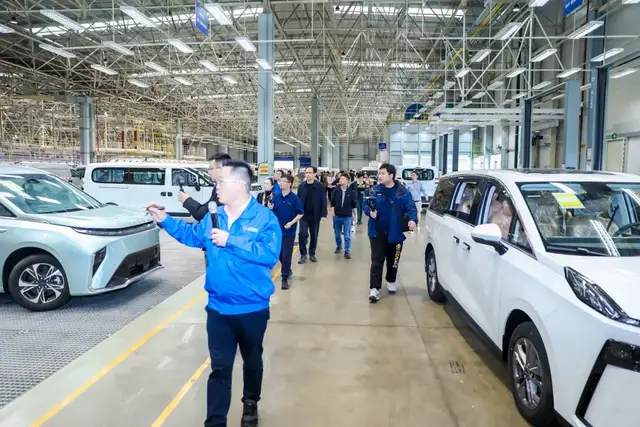 从制造重镇，到智造高地：南京的创新突围之路