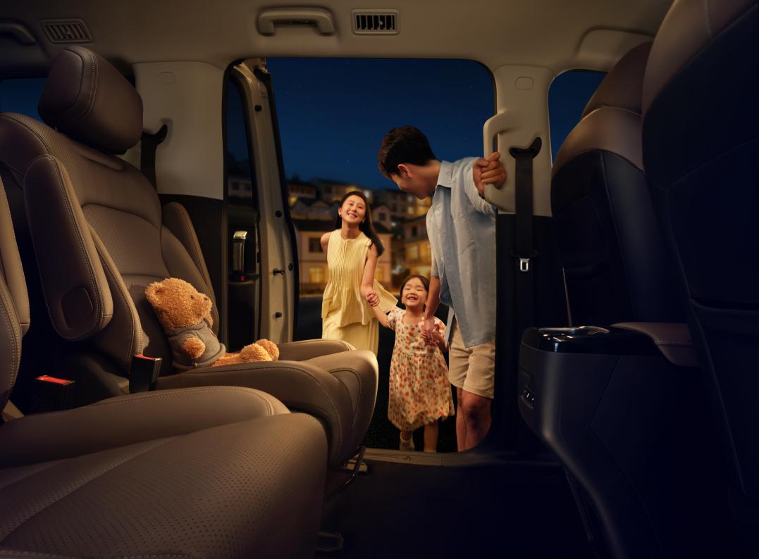 “全能舒享大7座”星光730上市,起步价仅7.3万元