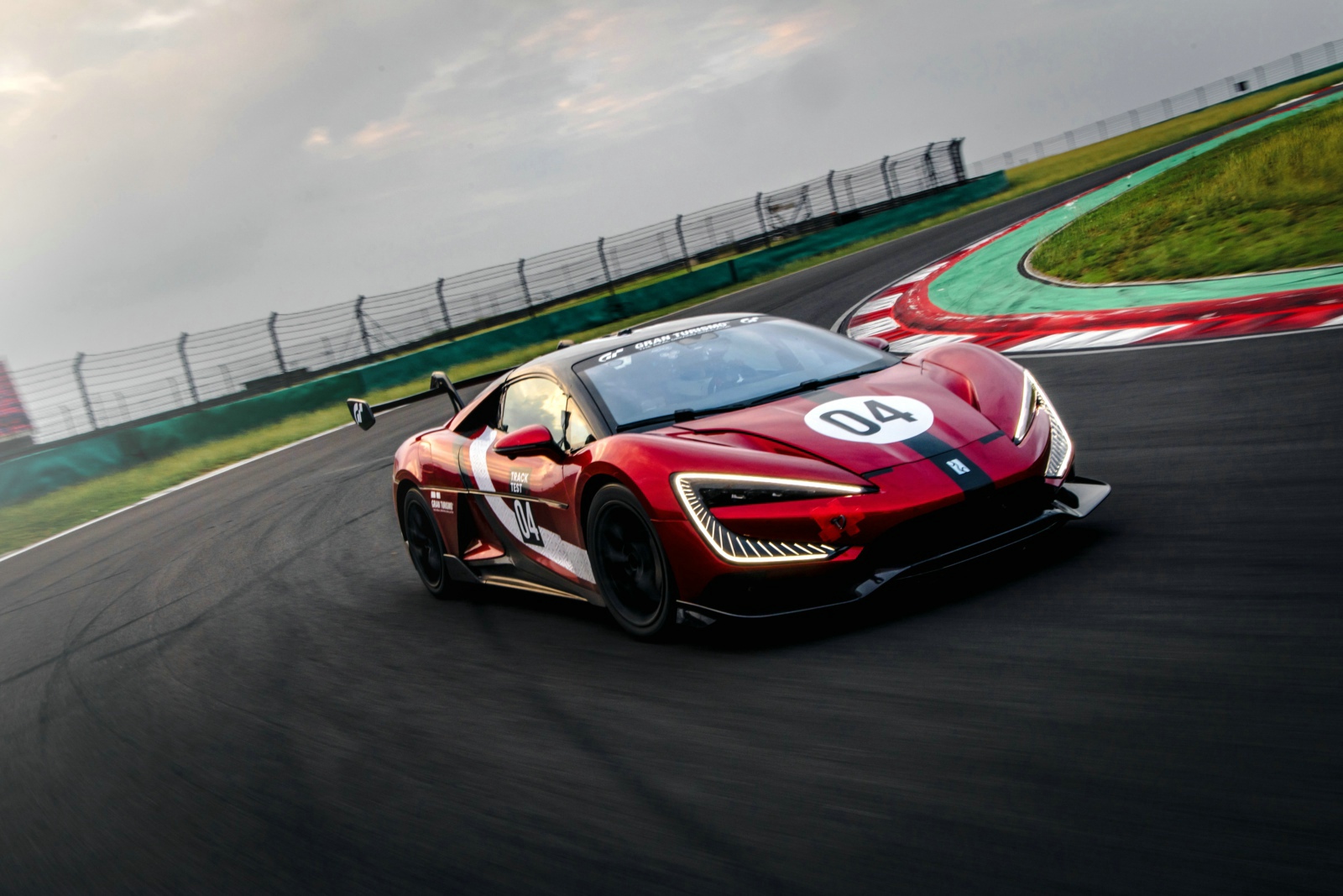 仰望汽车全系登陆广州车展，以极致体验创新满足高端需求