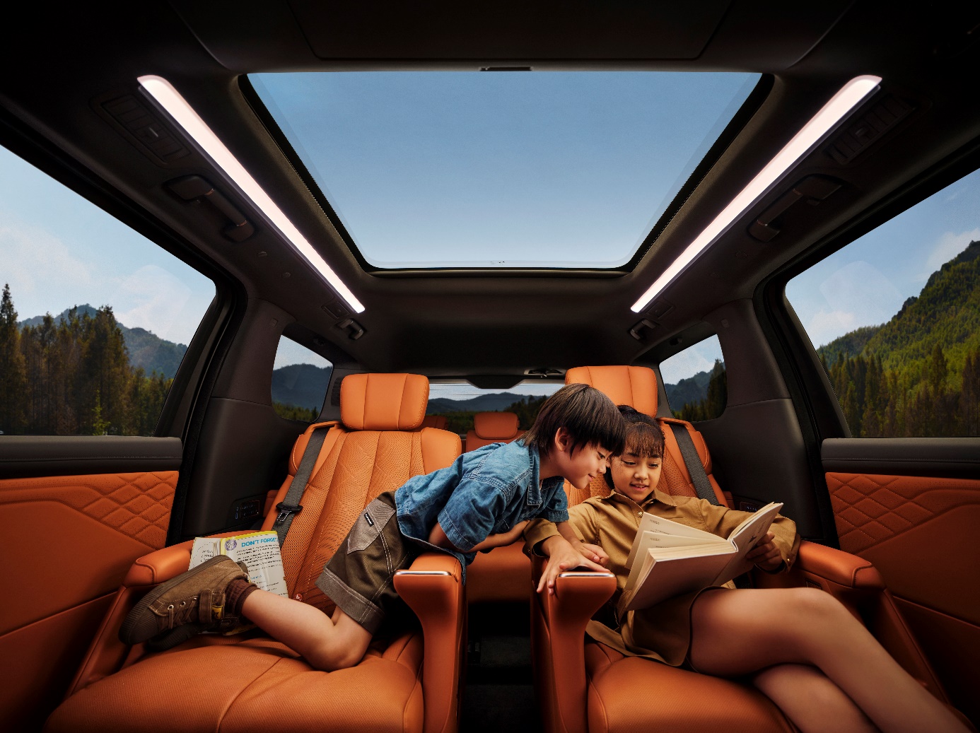 别克至境世家广州车展首秀，发布“五恒”大健康座舱