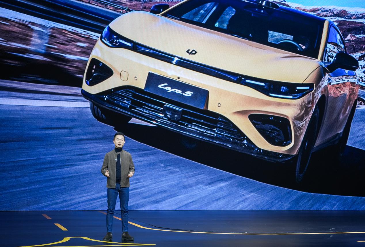 为年轻不将就，零跑Lafa5上市，限时惊喜价仅9.28万元起