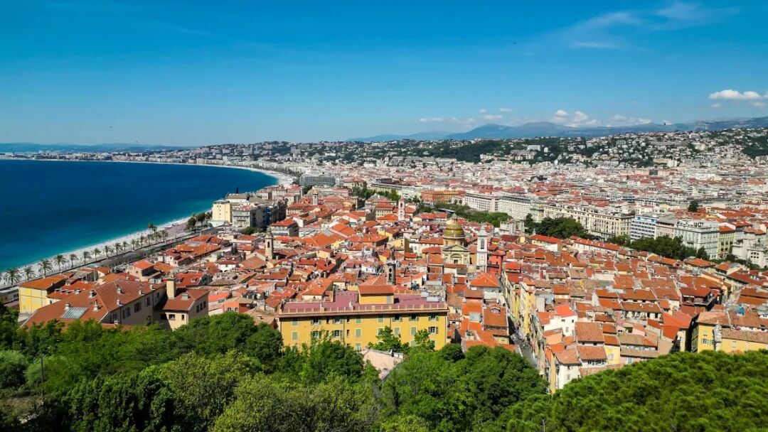 不赶路的法国，藏着最治愈的浪漫