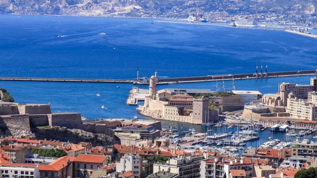 不赶路的法国，藏着最治愈的浪漫