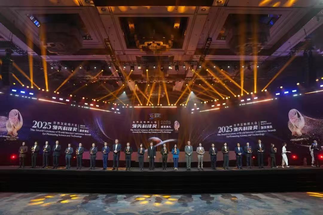 百度，想用“懂应变”数字人做不一样的AI电商