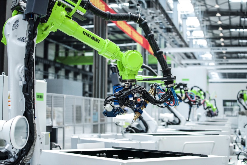 从传统装备到智能系统，湖南工程机械是如何构建全球竞争力的