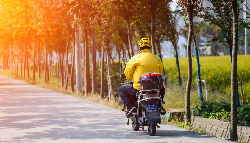 普通人吃好饭的需求，拼好饭接住了