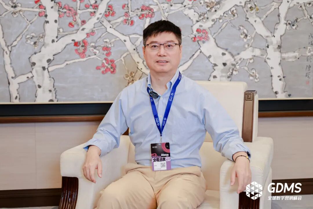 对话深演智能联合创始人谢鹏：使用智能体的企业，一定会打败不使用智能体的企业