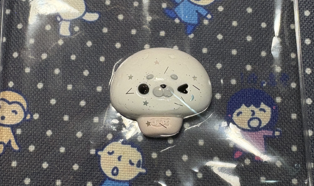 均价40元的捏捏，凭什么让年轻人一年剁手上万？