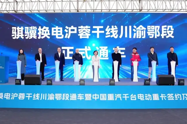 脱离生产商搞第三方换电，“老资历”奥动辗转突围