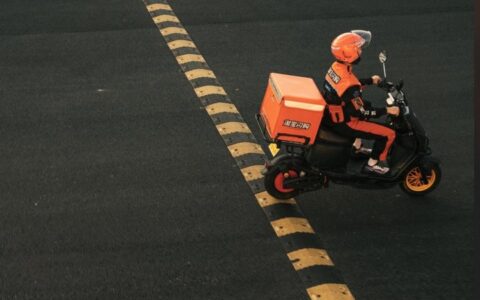 笔单价飙升！饿了么“橙了”背后的价值战胜利