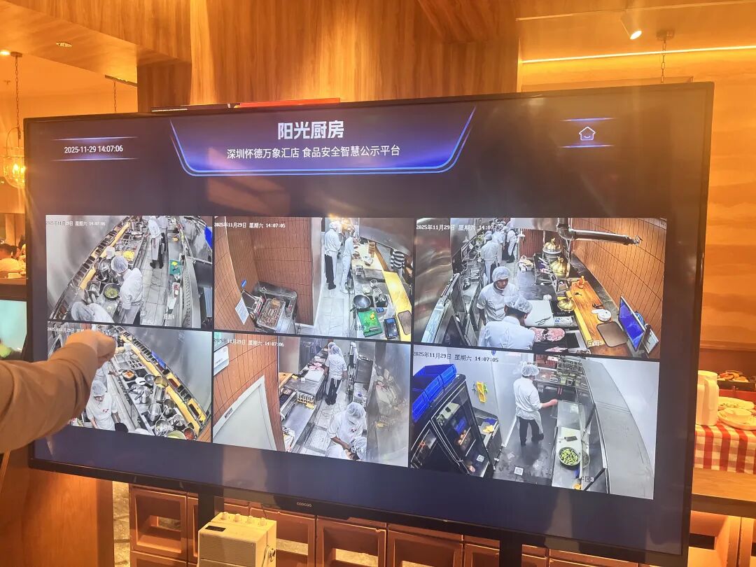 西贝的口碑翻转，切割华与华，开启透明化