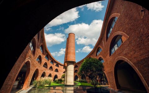 雅高，依然是雅高