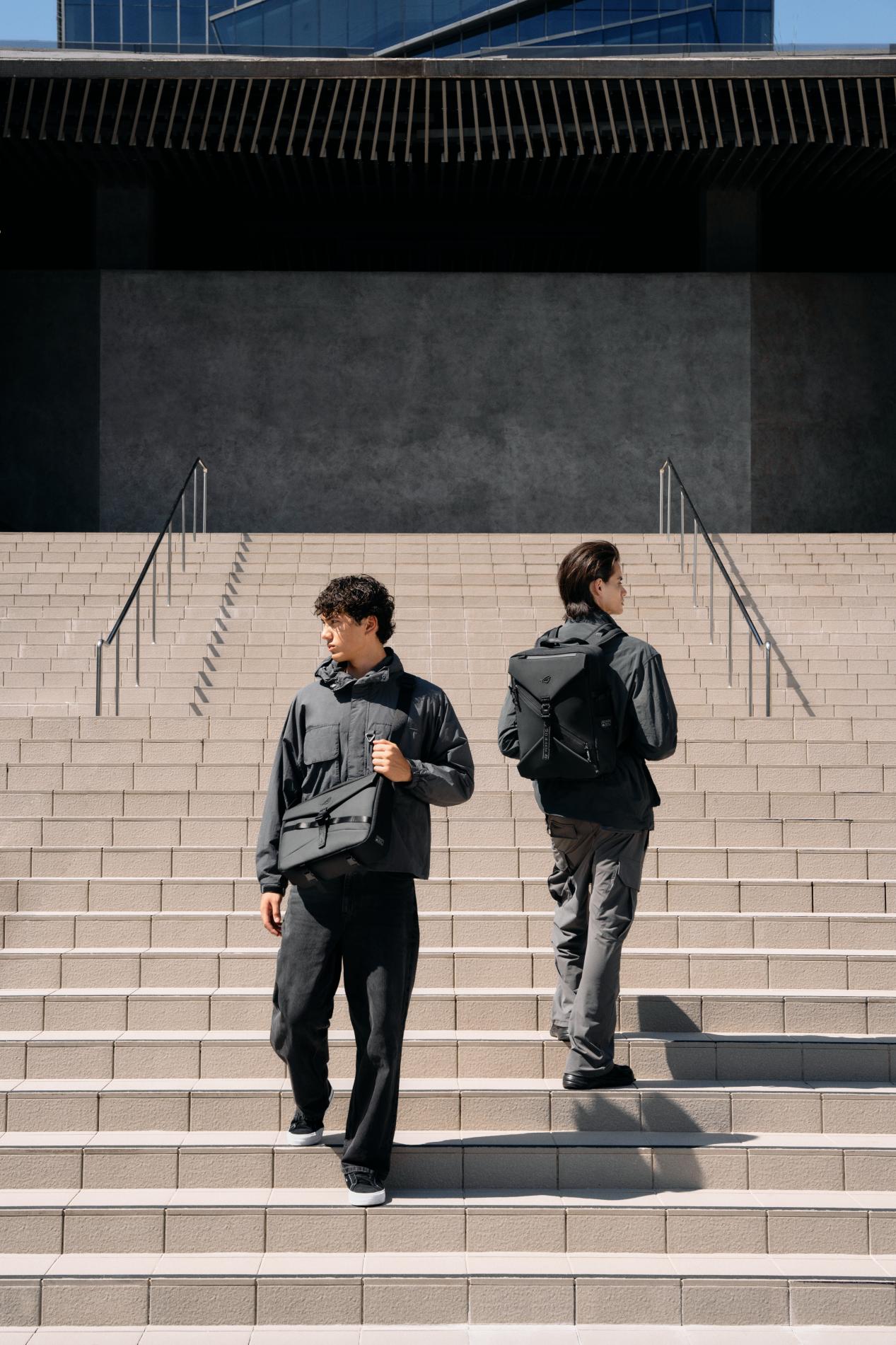潮力上肩，型动全场，ROG神射手系列背包新品发布