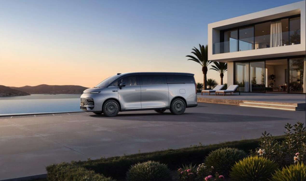 众口皆可调，大家的MPV吉利银河V900上市限时指导价仅26.98万元起