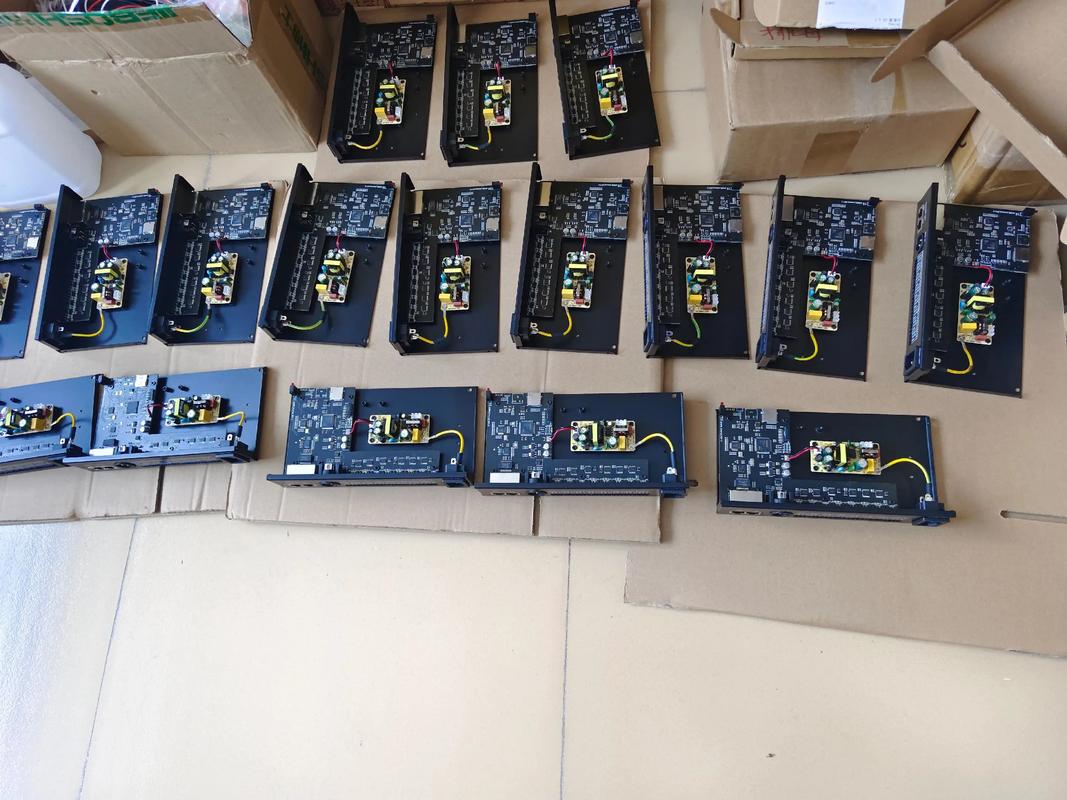 拓普泰克应收账款占比过半：研发费用率远弱同行，8名亲属在公司任职