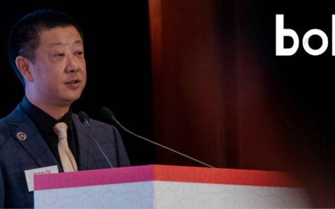 重掌海底捞，张勇亲自“带徒”