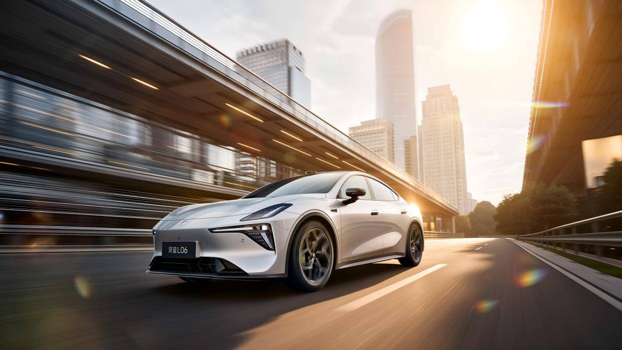 新国补选央企！深蓝L06双重福利加码，13.14万拿下670Ultra+激光版