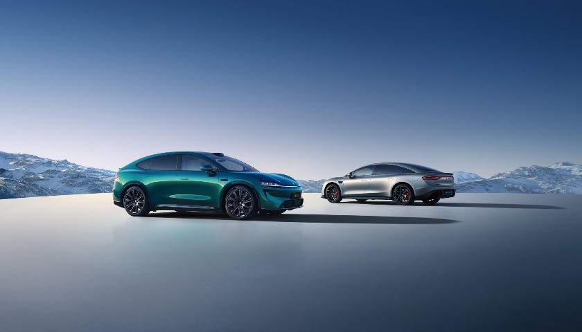 赵长江加入智界的“第一仗”：能否讲好MPV故事，推爆智界V9？