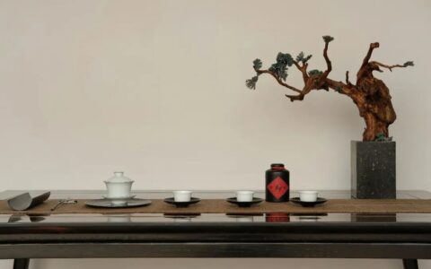 欠薪一年、诉讼过亿，茶里的立顿梦碎了