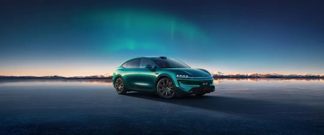 赵长江加入智界的“第一仗”：能否讲好MPV故事，推爆智界V9？