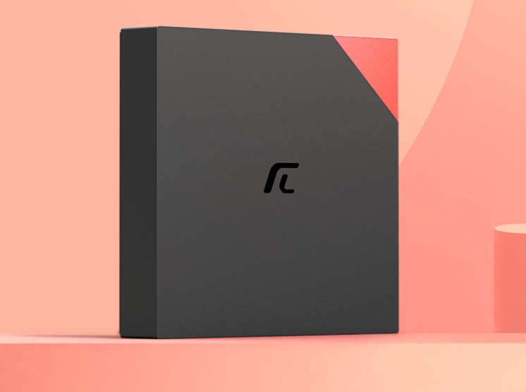 黄宏生“折腾”，创维“换挡”