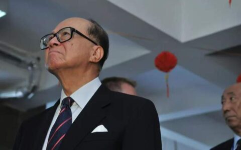 李嘉诚，麻麻麻麻麻烦了