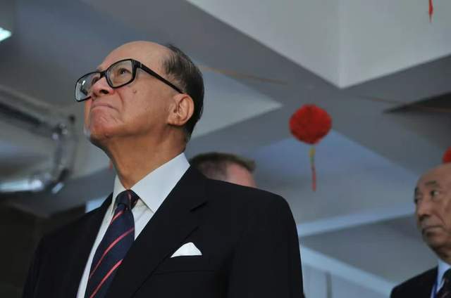 李嘉诚，麻麻麻麻麻烦了