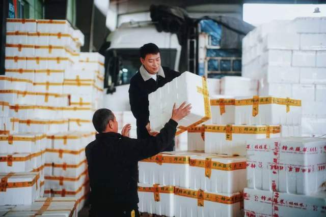 在马年春节里，看见中国小微企业的“万马奔腾”