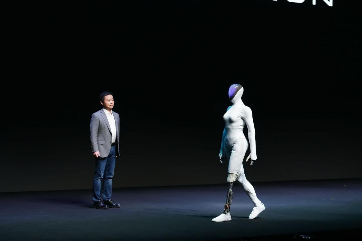 李想的“机器人梦”没有定心丸