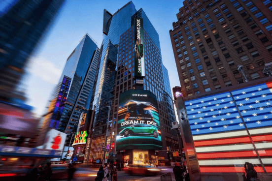 “超级碗”前夕霸屏北美，追觅的全球影响力再攀高峰