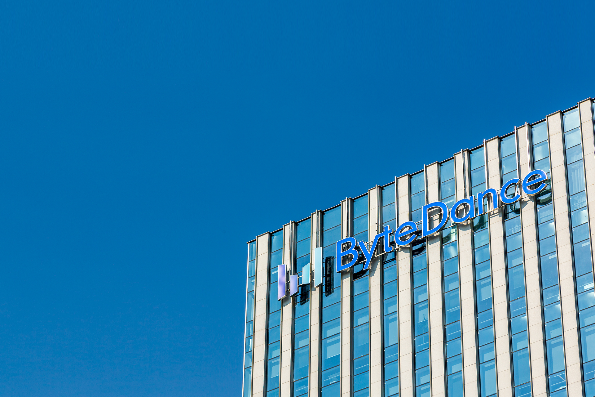 字节跳动AI大战复盘：全场景探索、多模型筑基、生态化布局