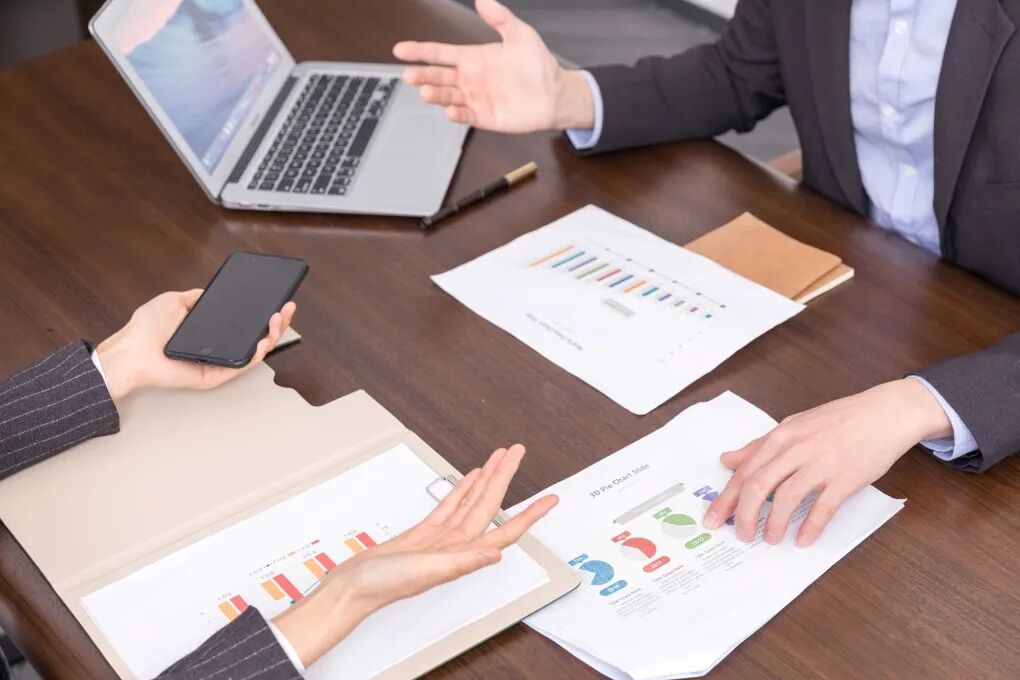 “鱼死网破”也不降租，房东到底在想什么？