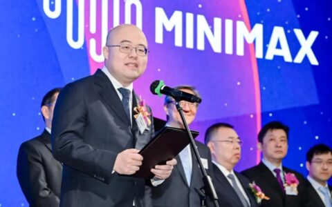 海外收入占比73%，MiniMax坚持不做“ChatGPT”