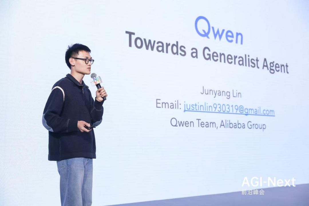 阿里千问变局：天才与巨头的分叉口