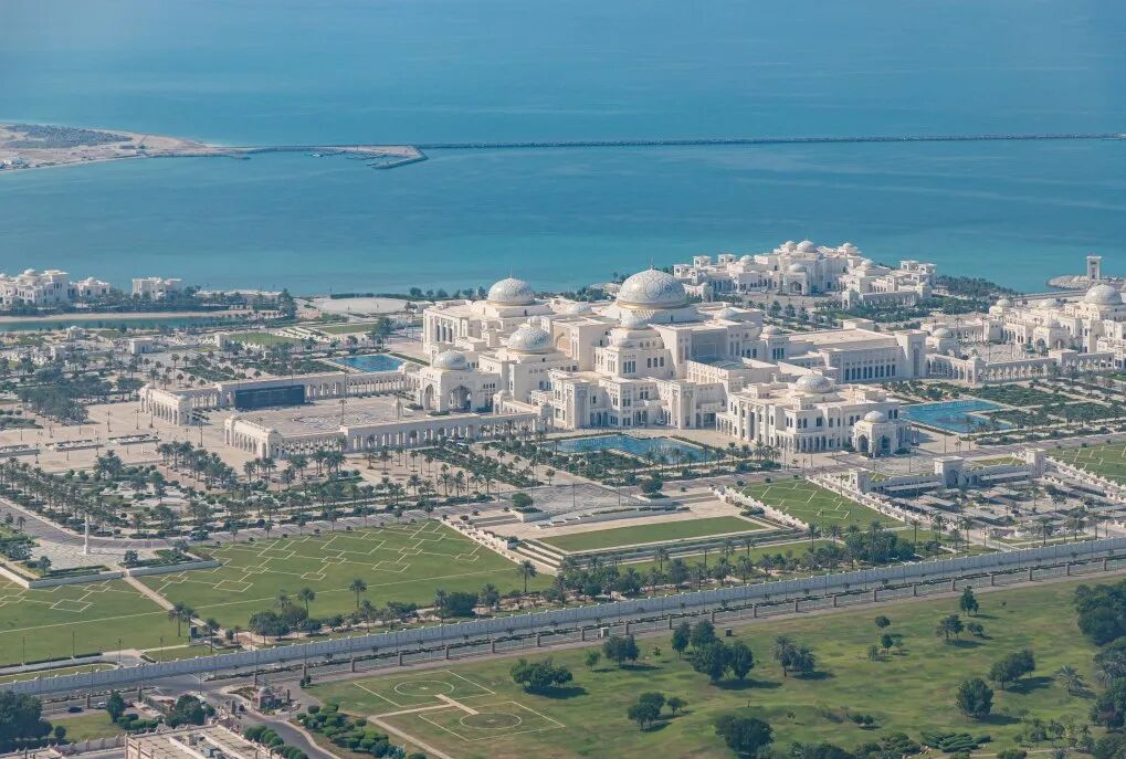 中东这波把游客“逼成”经济学家了