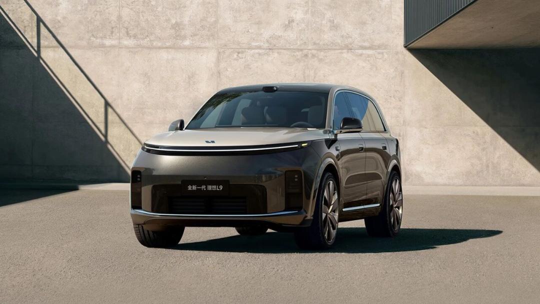 软硬协同设计定律，理想切入AI的一把“尖刀”