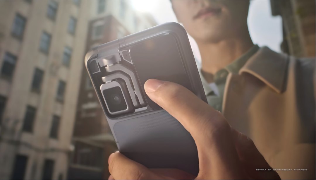 荣耀为何死磕Robot？