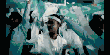 用这个套路，没思路也能写出击中用户痛点的文案！