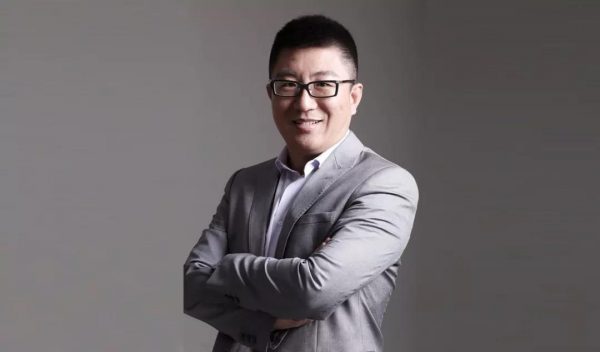 小镇青年，引爆了无数的 小程序 和 App丨见实