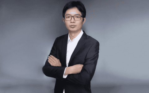 首席增长官：看拼多多版手机游戏商店获三家知名机构联投如何一月拿下10万用户