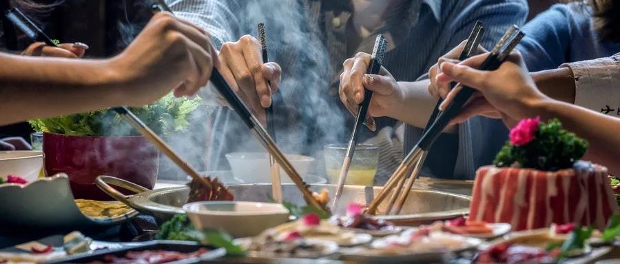 首席增长官：80%的人都曾中招的折中效应，无形中掉入的消费陷阱