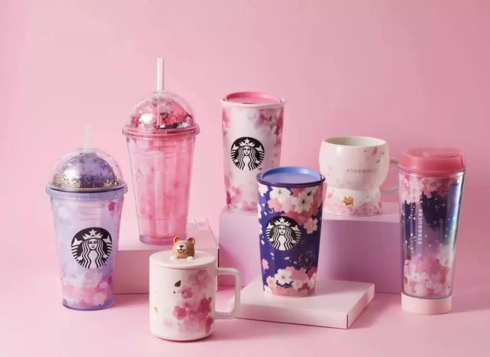增长运营:星巴克“猫爪杯”爆火背后的营销秘密