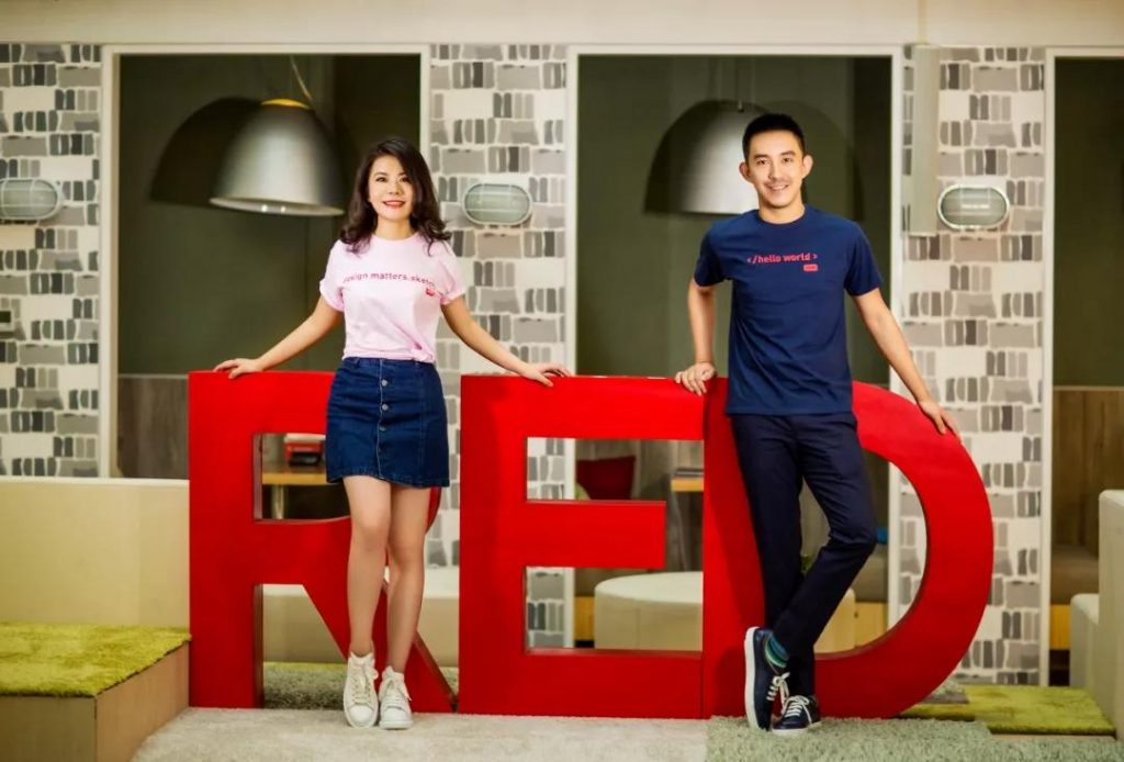 小红书2.0：“社区+电商”双轮驱动的进化与坚守