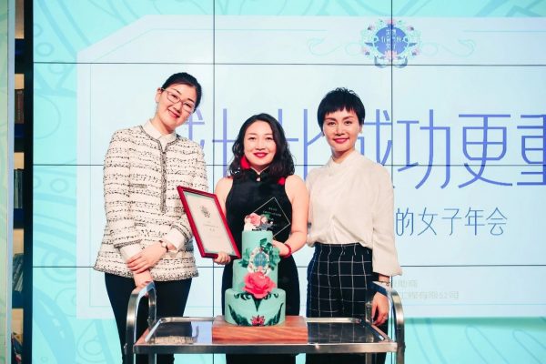 灵魂有香气的女子：700万用户自媒体矩阵，每月1000万成交额