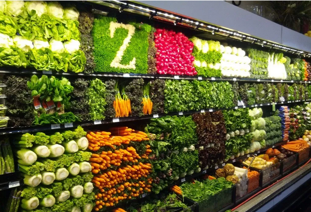 他们都不太看好大店做生鲜，那么赢家会是谁？